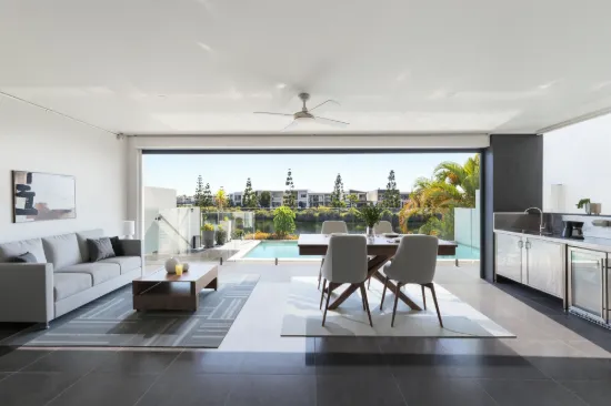 18 MacKenzie Drive, Maroochydore, Qld 4558