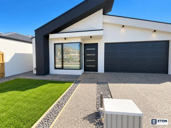 18 Macquarie Road, Mickleham, Vic 3064