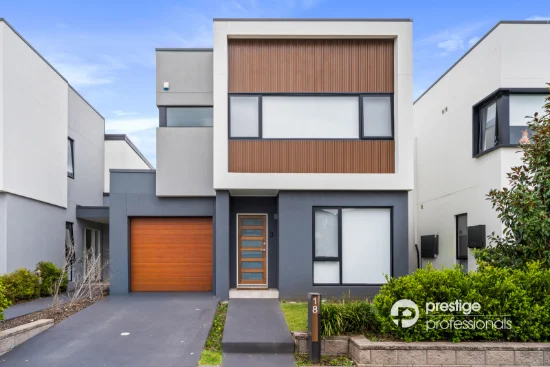 18 Mainstay Street, Moorebank, NSW 2170