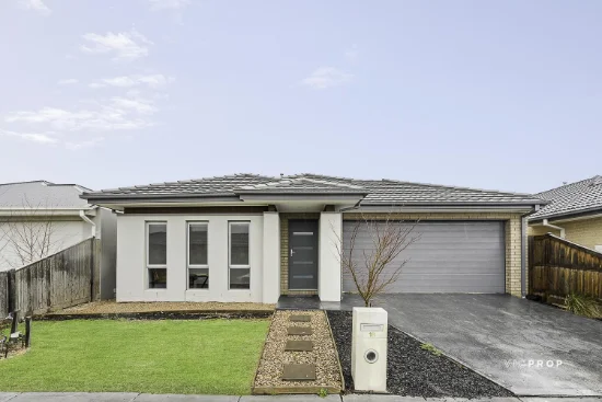 18 Mannagum Drive, Beveridge, Vic 3753