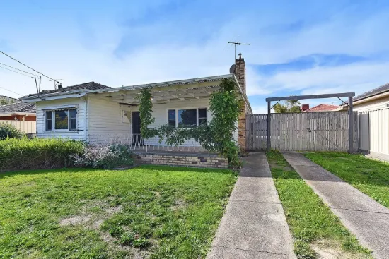 18 McCasker Avenue, Reservoir, Vic 3073