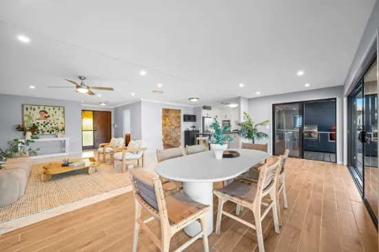 18 McIlwain Drive, Mermaid Waters, Qld 4218-Image