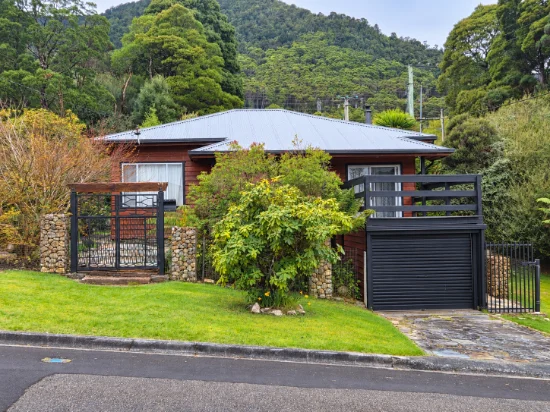 18 Murchison Street, Rosebery, Tas 7470 - For Sale