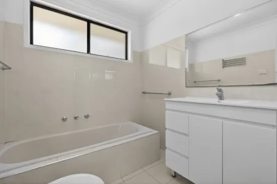 18 Naylor Place, Ingleburn, NSW 2565-Image