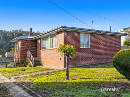 18 Nilpena Street, Mornington, Tas 7018