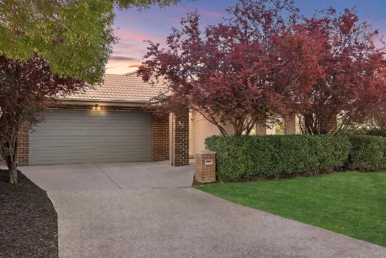 18 Ningaloo Street, Harrison, ACT 2914