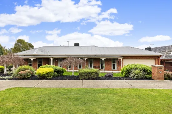18 Overland Drive, Doreen, Vic 3754