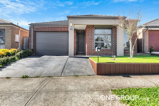 18 Parkedge Boulevard, Mernda, Vic 3754