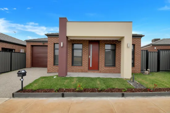 18 Parvana Drive, Tarneit, Vic 3029