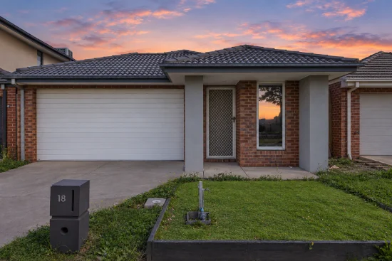 18 Pintail Street, Williams Landing, Vic 3027