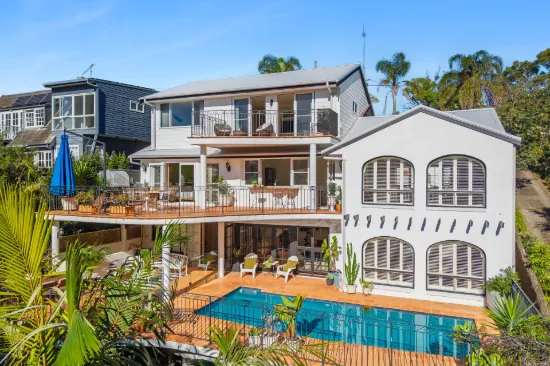 18 Plateau Road, Avalon Beach, NSW 2107