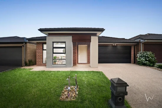 18 Poe Circuit, Officer, Vic 3809 - For Sale