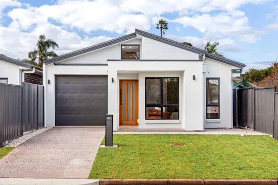 18 Prince Charles Street, Morphett Vale, SA 5162