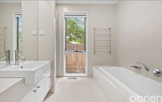 18 Rendlesham Avenue, Mount Eliza, Vic 3930-Image