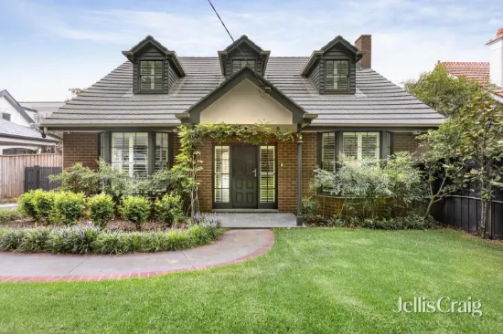 18 Rochester Road, Canterbury, Vic 3126