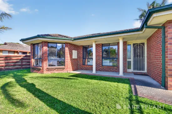 18 Saxtons Drive, Moe, Vic 3825