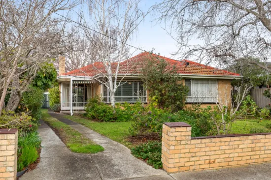 18 Seafoam Street, Hampton East, Vic 3188