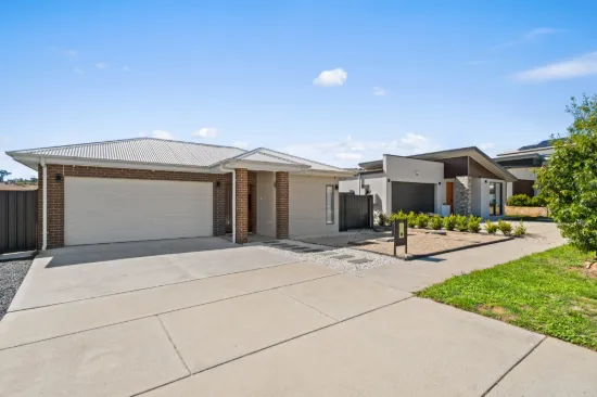 18 Shillam Chase, Whitlam, ACT 2611