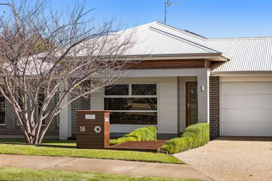 18 Sportsman Drive, Kleinton, Qld 4352