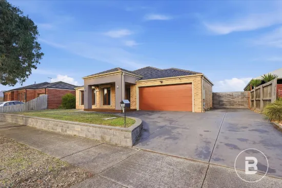 18 Statesman Drive, Kurunjang, Vic 3337