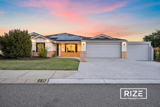 18 Staunton Vale, Carramar, WA 6031