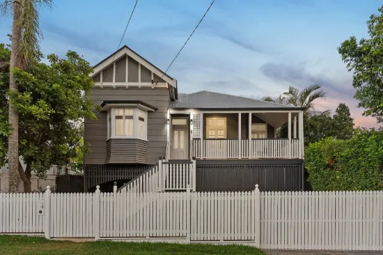 18 Storkey Street, Windsor, Qld 4030