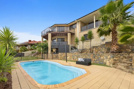 18 Sturrock Place, Gordon, ACT 2906