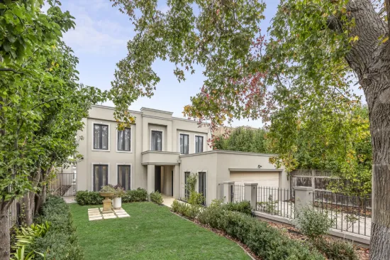 18 Summerhill Road, Brighton East, Vic 3187