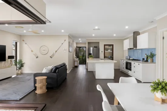 18 Teal Street, Caloundra West, Qld 4551