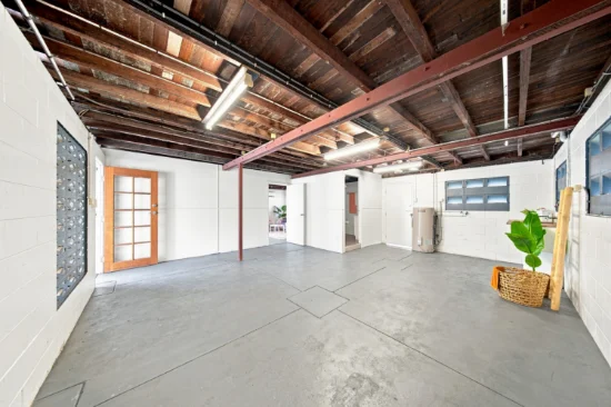 18 The Avenue, Hermit Park, Qld 4812-Image