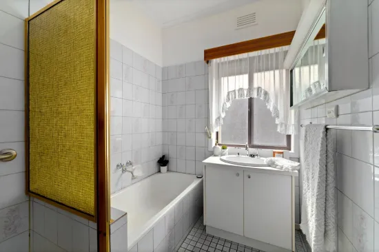 18 The Circle, Altona North VIC 3025-Image