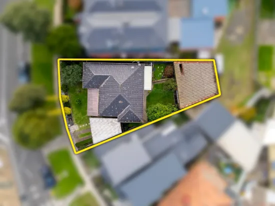 18 The Circle, Altona North VIC 3025-Image