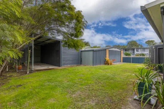 18 The Crescent, Toorbul, Qld 4510-Image
