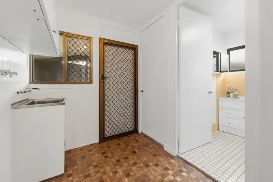 18 The Crescent, Toorbul, Qld 4510-Image