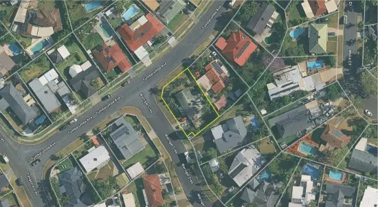18 Tumbarumba Avenue, Ashmore, Qld 4214