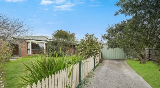 18 Union Avenue, Pakenham, Vic 3810 - For Rent
