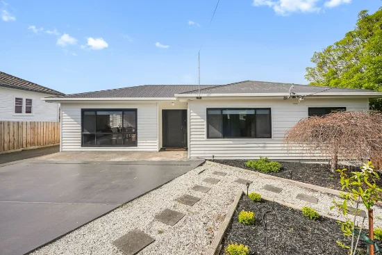 18 Walkers Avenue, Newnham, Tas 7248