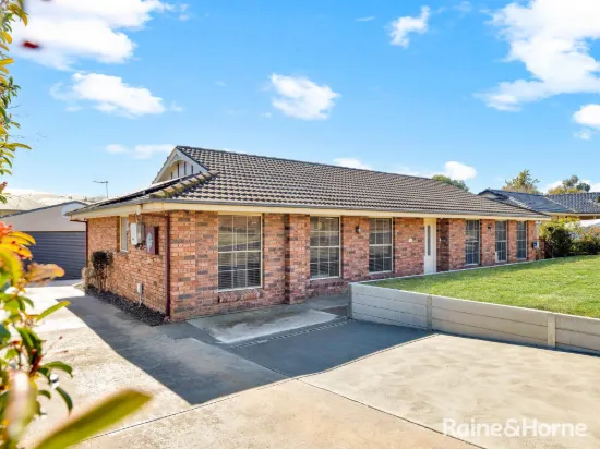 18 Wentworth Drive, Kelso, NSW 2795