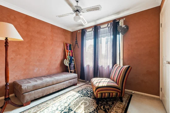 18 Willow Tree Avenue, Emu Plains, NSW 2750-Image