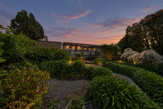 18 Wonga Road, Ringwood, Vic 3134 - For Sale