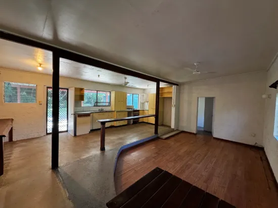 18 Wongaling Beach Road, Wongaling Beach, Qld 4852-Image