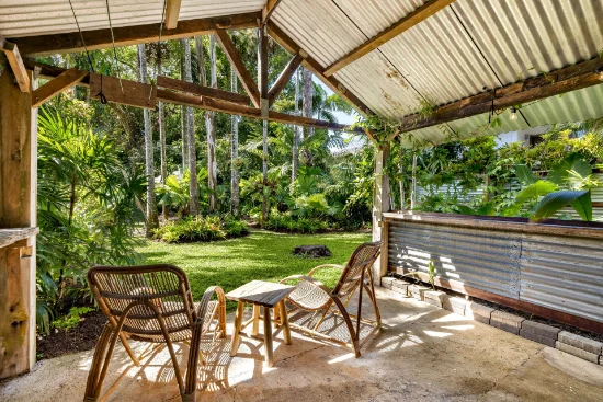 180 Martyn Street, Manunda, Qld 4870