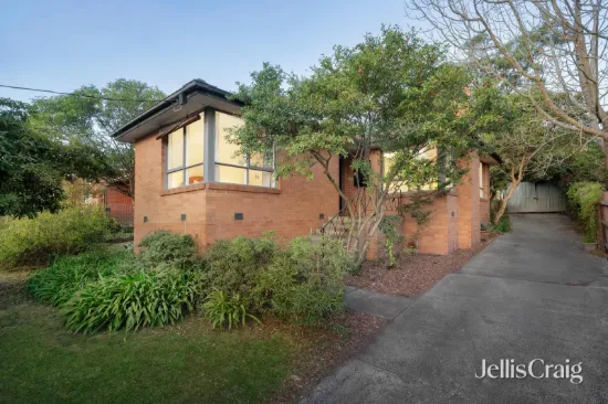 180 Mountain View Road, Briar Hill, Vic 3088