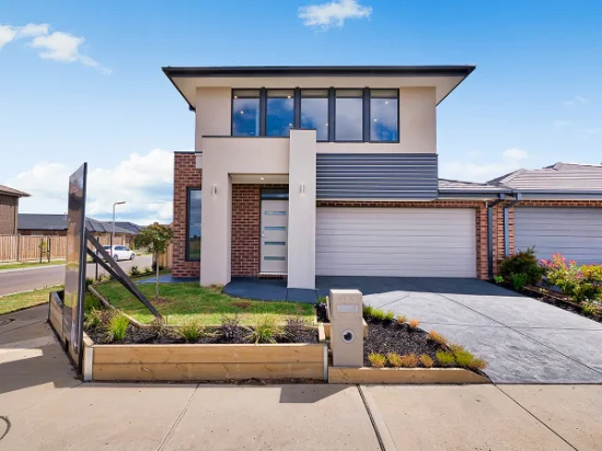 182 Alisma Boulevard, Cranbourne North, Vic 3977