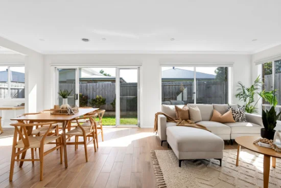 182 Batten Road, Armstrong Creek, Vic 3217