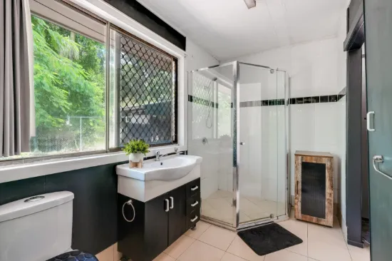 184 Moreton Terrace, Beachmere, Qld 4510-Image