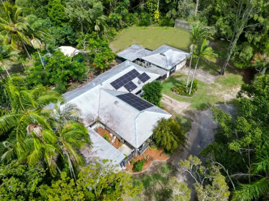 184 Moreton Terrace, Beachmere, Qld 4510-Image