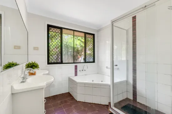 184 Moreton Terrace, Beachmere, Qld 4510-Image
