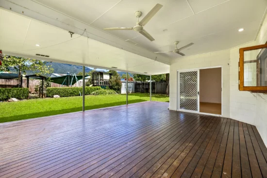 184 Robert Road, Bentley Park, Qld 4869