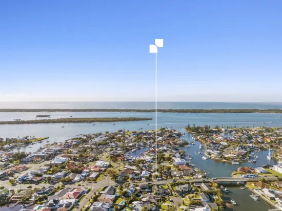 185 Bayview Street, Runaway Bay, Qld 4216